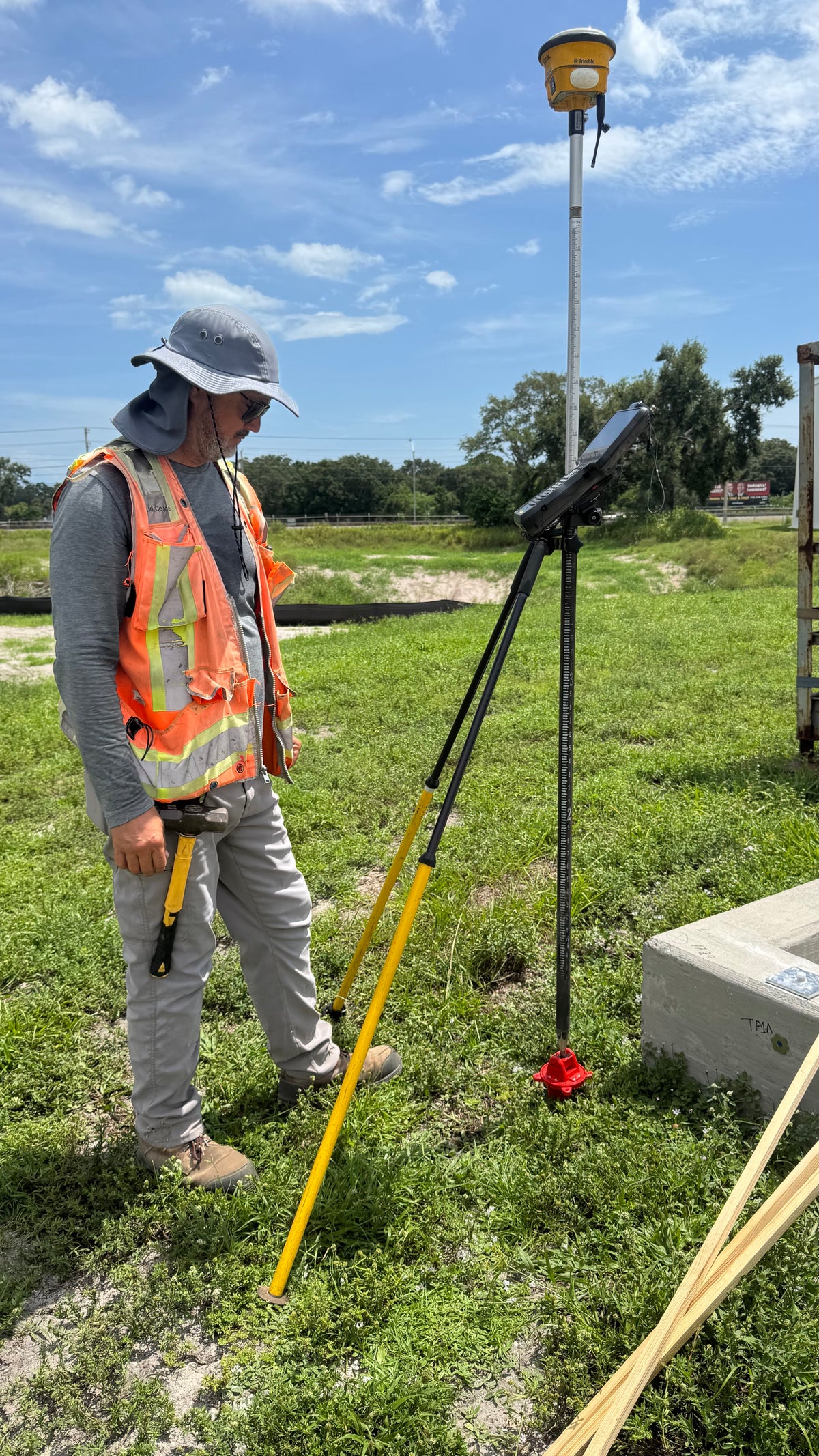 Ground Marker Spike with Fixed Point RSFP-X90, 470 mm | Durable Steel Survey Marker | Stable Installation | RSFP-X97-3
